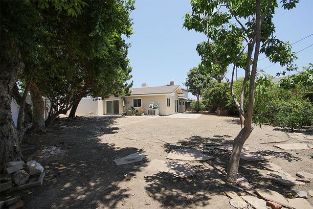 14482 Grassmere Lane, Tustin, CA 92780