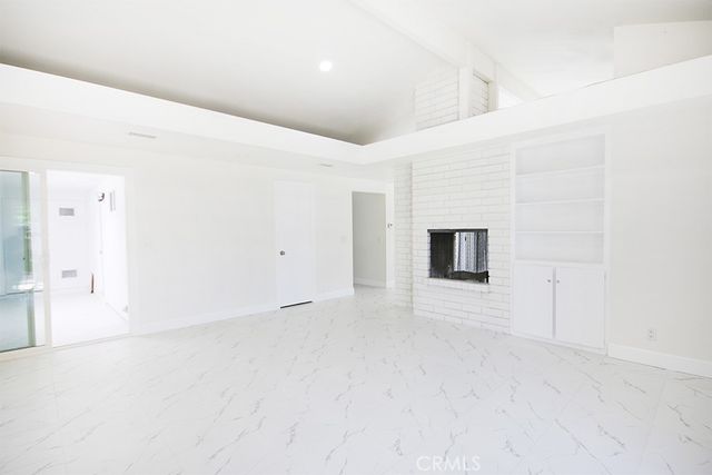 14482 Grassmere Lane, Tustin, CA 92780