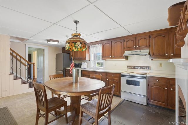 118 Ridge Drive, Middletown, NY 10940