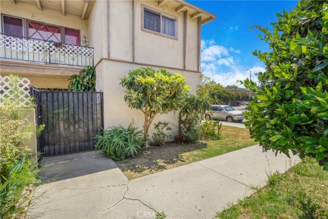 1625 Lomita, Harbor City, CA 90710