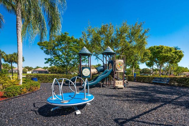 2616 San Andros, West Palm Beach, FL 33411