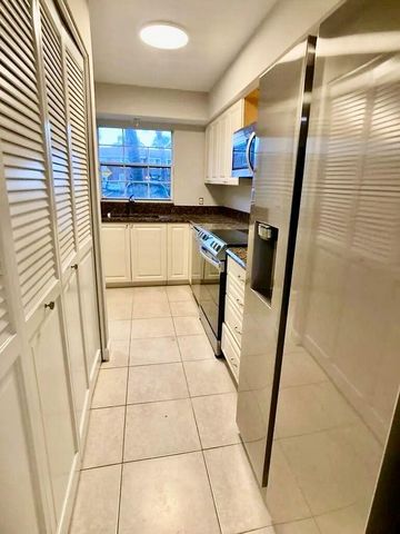 413 N Cypress Drive 4, Tequesta, FL 33469