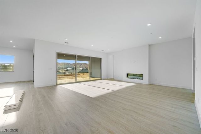 203 Paraggi Bay Drive, Henderson, NV 89011