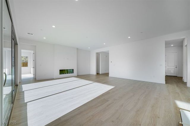 203 Paraggi Bay Drive, Henderson, NV 89011