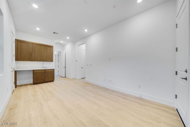 203 Paraggi Bay Drive, Henderson, NV 89011