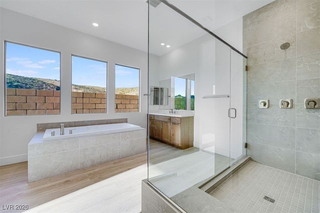 203 Paraggi Bay Drive, Henderson, NV 89011