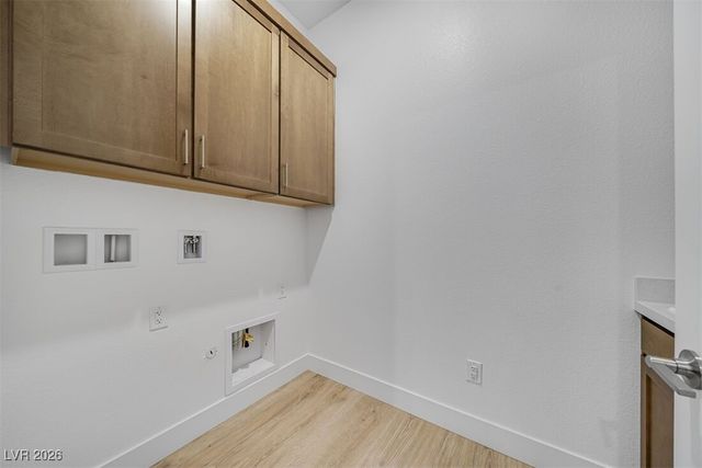 203 Paraggi Bay Drive, Henderson, NV 89011