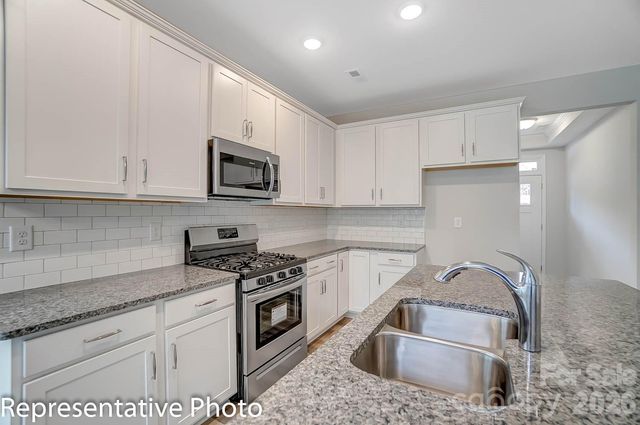 446 Blythe Townhome Lane, Waxhaw, NC 28173