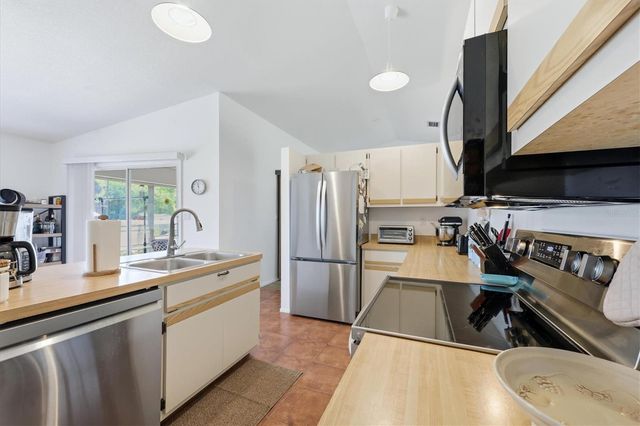 2084 LEISURE STREET, Port Charlotte, FL 33948