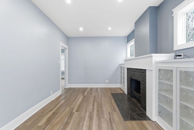 1758 Lincoln Avenue, Whiting, IN 46394