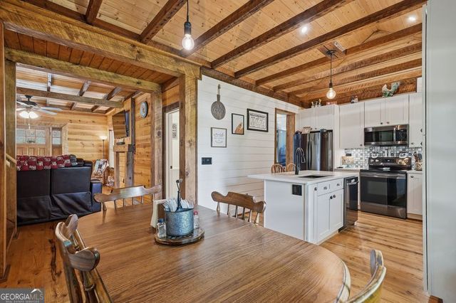 130 Old Blairsville Highway, Talking Rock, GA 30175