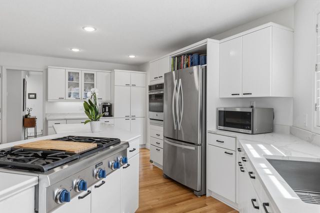 7132 Glouchester Avenue, Edina, MN 55435
