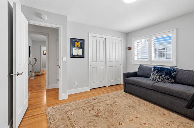 7132 Glouchester Avenue, Edina, MN 55435