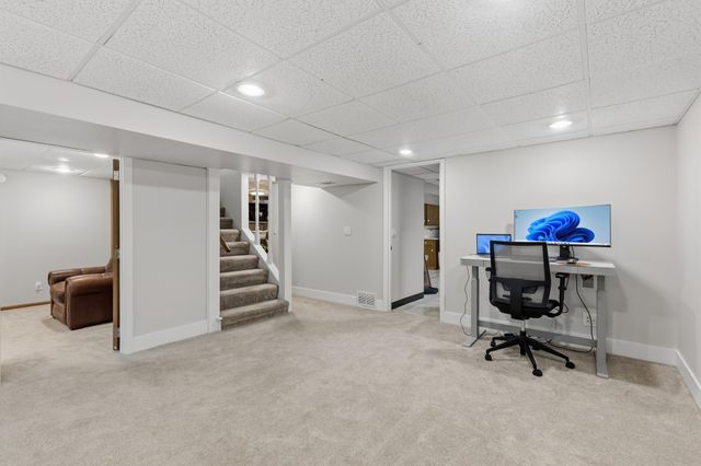 7132 Glouchester Avenue, Edina, MN 55435