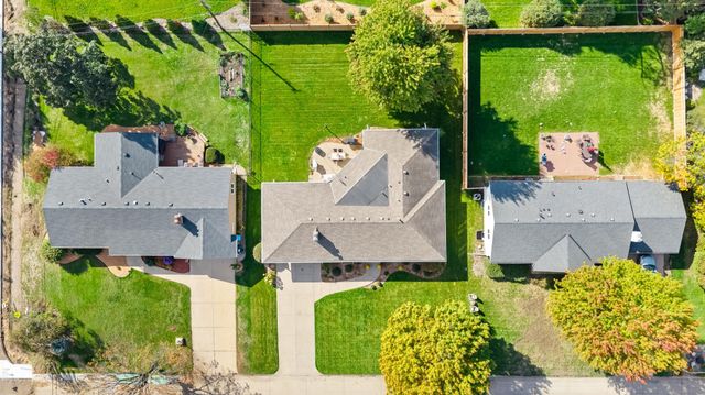 7132 Glouchester Avenue, Edina, MN 55435