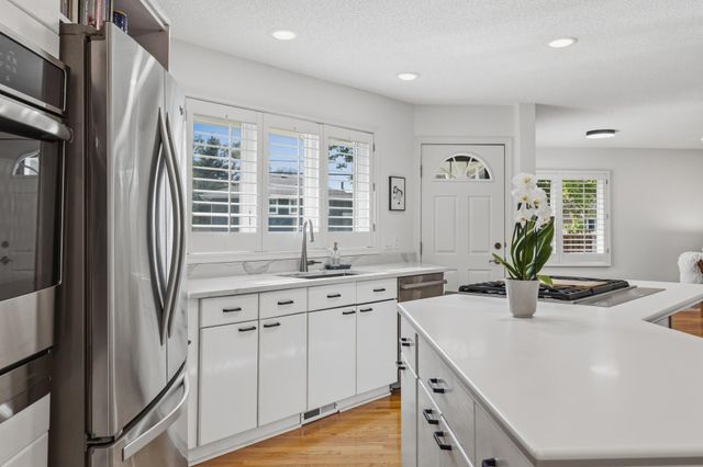 7132 Glouchester Avenue, Edina, MN 55435