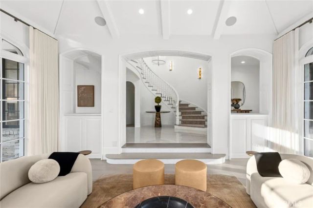 15 Shoreline, Newport Coast, CA 92657