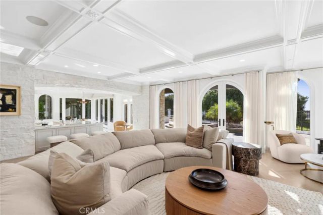 15 Shoreline, Newport Coast, CA 92657