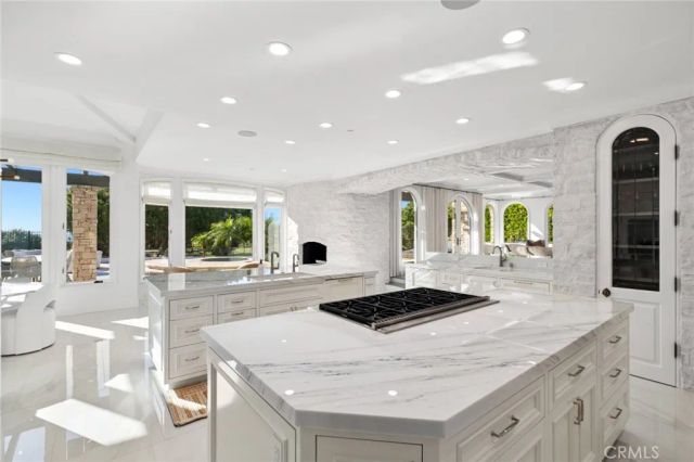 15 Shoreline, Newport Coast, CA 92657