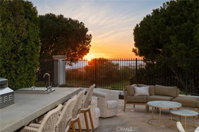 15 Shoreline, Newport Coast, CA 92657