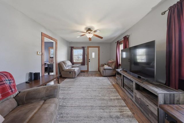 1905 S Porter Avenue, Beloit, WI 53511