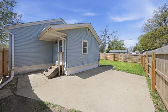 1905 S Porter Avenue, Beloit, WI 53511