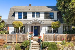 2414 Belvidere Avenue SW, Seattle, WA 98126