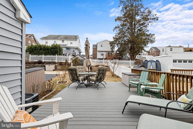 152 WOODBINE RD, Havertown, PA 19083