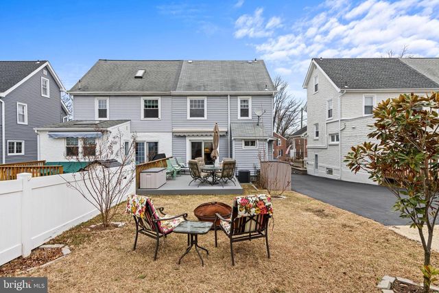 152 WOODBINE RD, Havertown, PA 19083