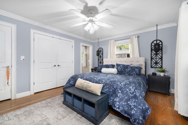 1305 Sherwood Drive, Johnson City, TN 37601