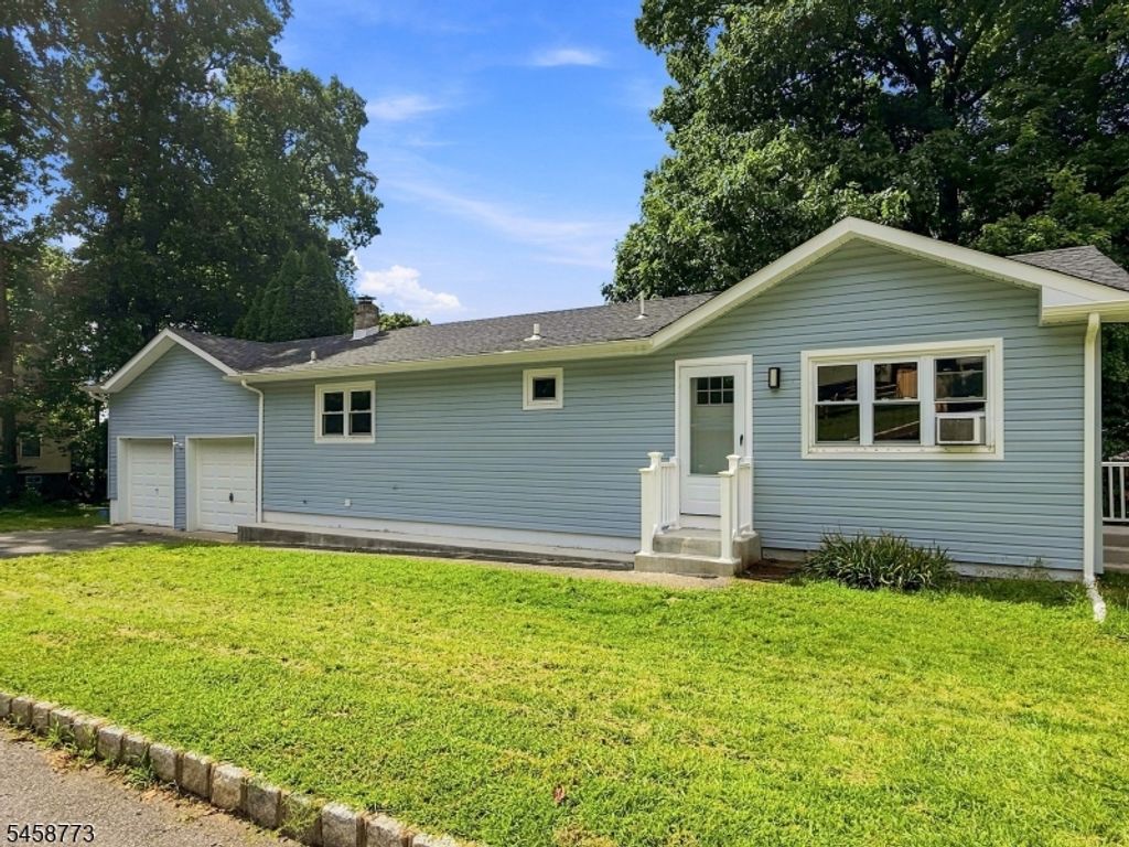 26 Kynor Ave, Hopatcong Boro, NJ 07874 — exterior