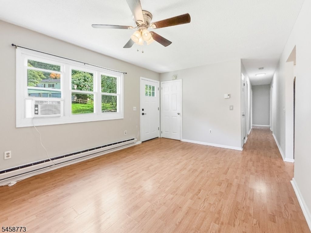 26 Kynor Ave, Hopatcong Boro, NJ 07874 — photo 2