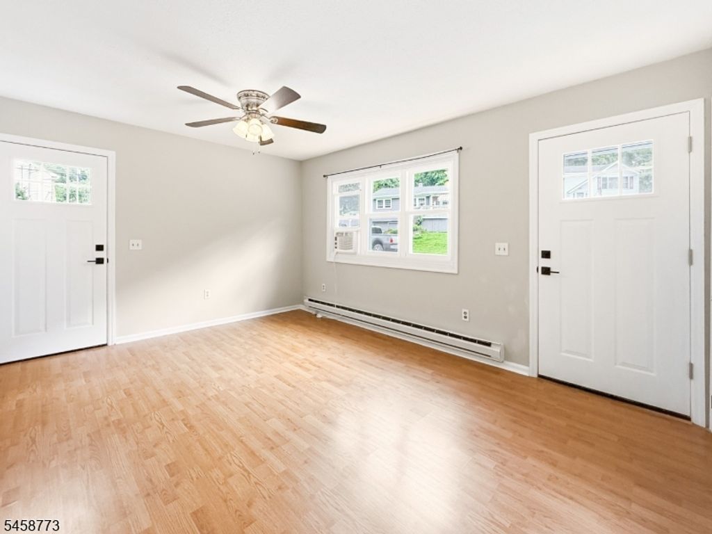 26 Kynor Ave, Hopatcong Boro, NJ 07874 — photo 3