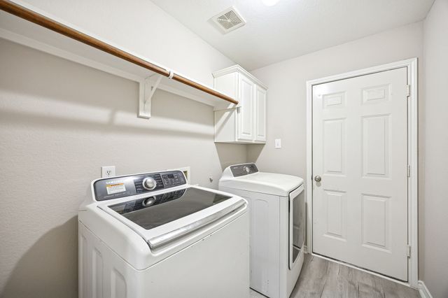 7495 Saint Stephens Square, Frisco, TX 75035