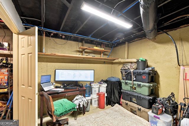 970 Garner Spring Lane, Sugar Hill, GA 30518