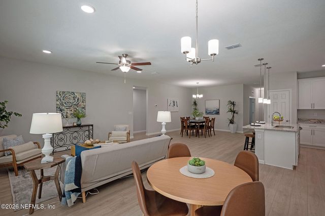 7421 BOWDEN Road, Jacksonville, FL 32216