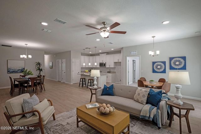 7421 BOWDEN Road, Jacksonville, FL 32216