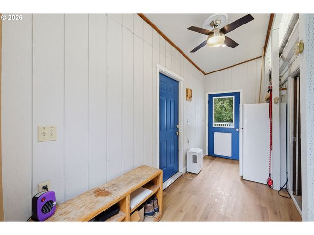 1600 RHODODENDRON Dr 76, Florence, OR 97439