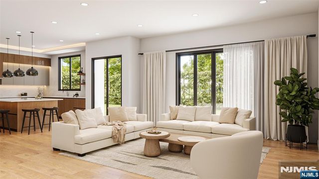 66 Woodmere Lane, Tenafly, NJ 07670