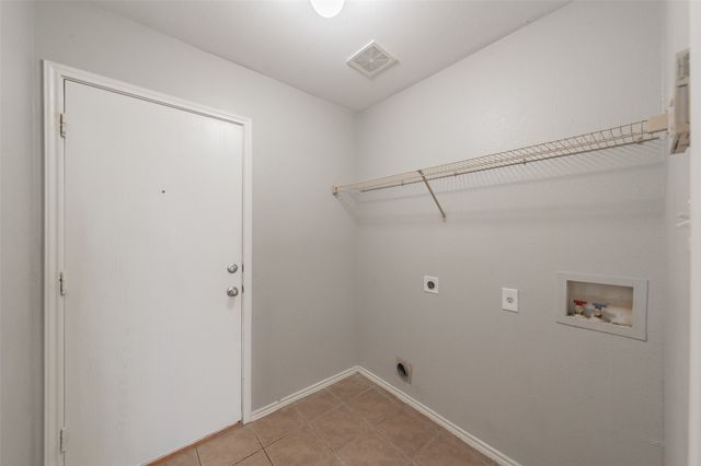 208 Weber River Trail, Fort Worth, TX 76140