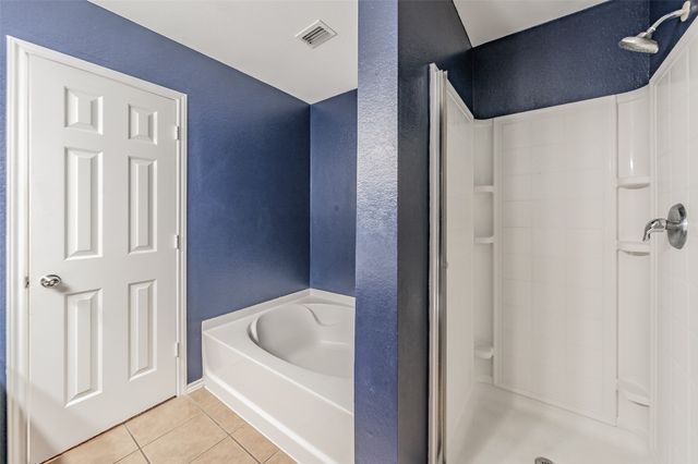 208 Weber River Trail, Fort Worth, TX 76140