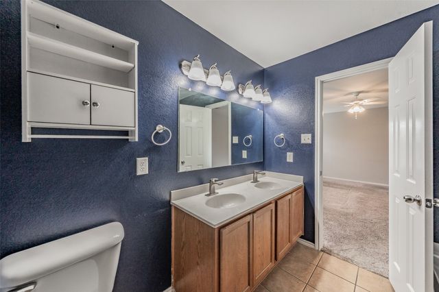 208 Weber River Trail, Fort Worth, TX 76140