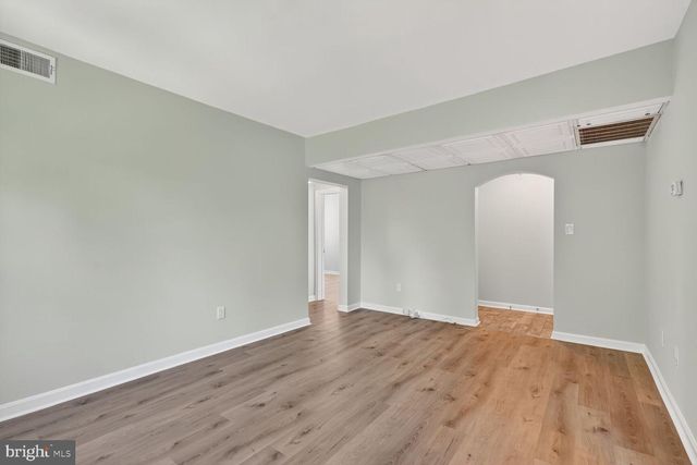 1741 N TROY ST #8-428, Arlington, VA 22201