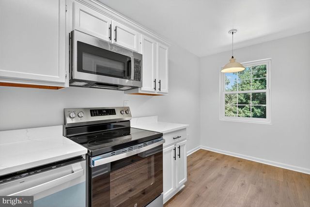 1741 N TROY ST #8-428, Arlington, VA 22201