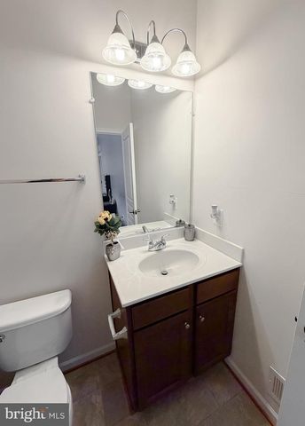 43968 SWIFT FOX DR, California, MD 20619