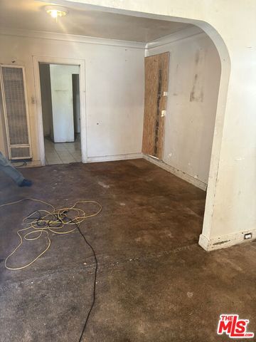 5214 Cimarron Street, Los Angeles, CA 90062