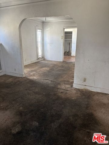 5214 Cimarron Street, Los Angeles, CA 90062