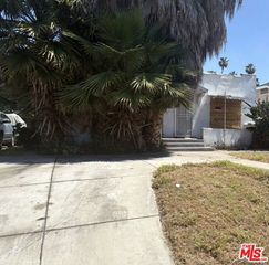 5214 Cimarron Street, Los Angeles, CA 90062