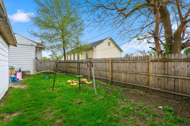 7046 Madison Avenue, Hammond, IN 46324