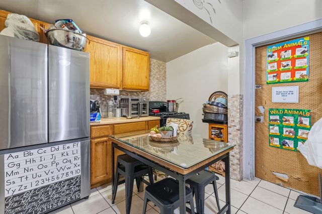 7046 Madison Avenue, Hammond, IN 46324
